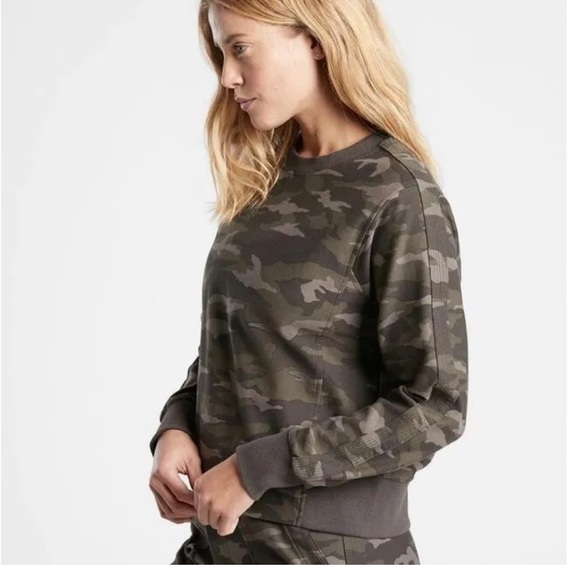 Athleta Farallon Camo Sweatshirt Olive Green Pullover - Picture 2 of 9